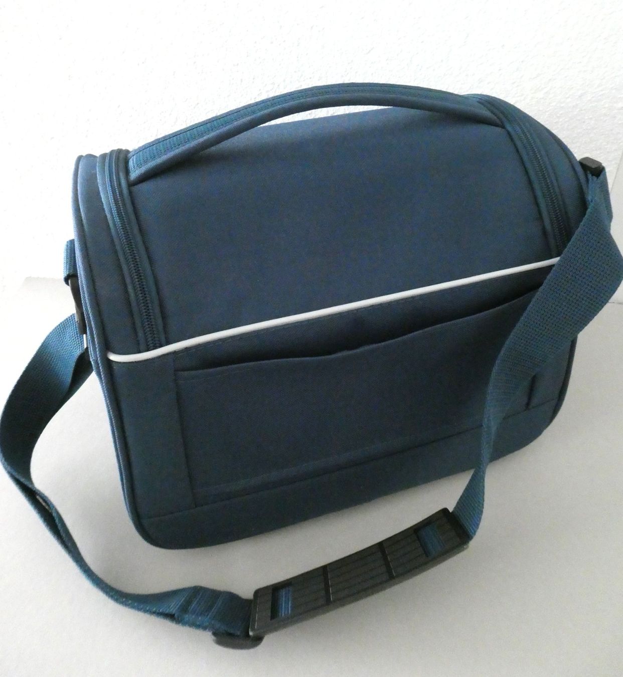 Samsonite Kosmetikkoffer: Beautycase / Necessaire SAMSONITE, Textil blau / NEU – Neu (gemäss Beschreibung) aus Watt von Mandinka 1