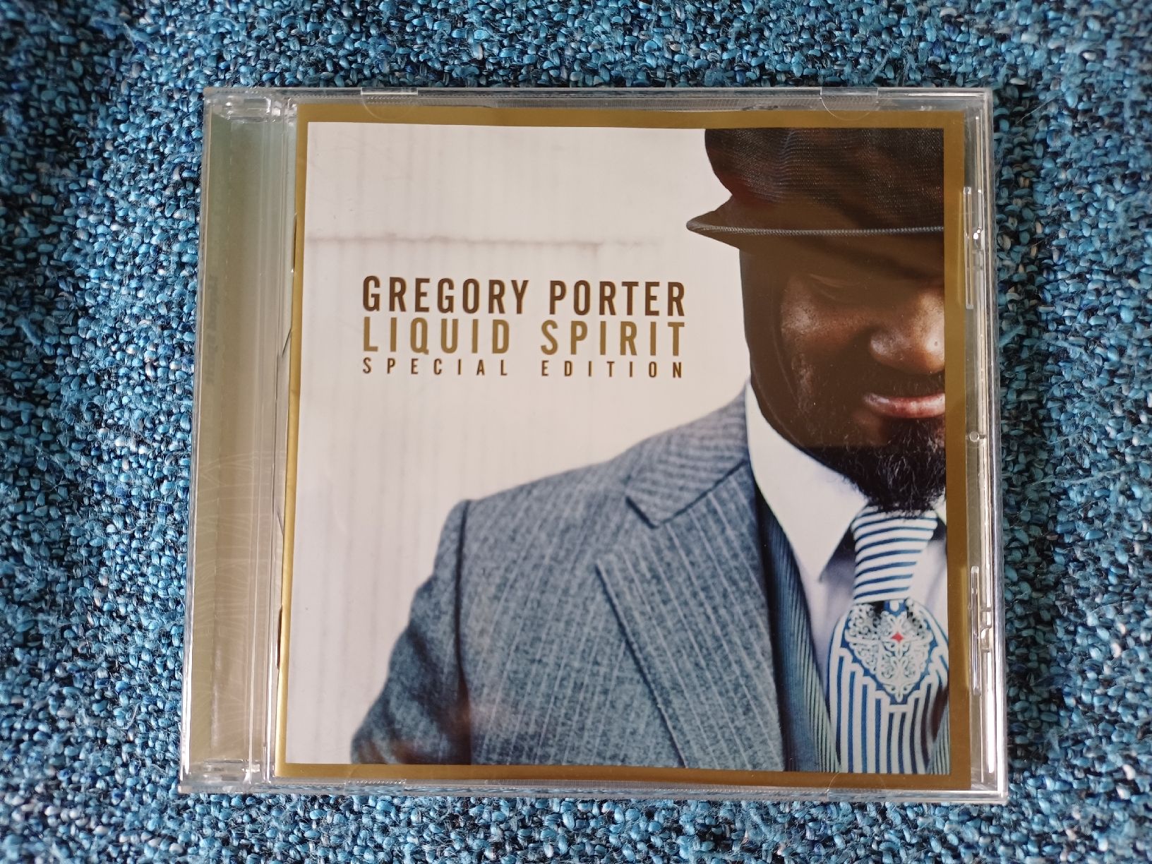 CDs: Gregory Porter "Liquid Spirit" CD Special edition  – D'occasion à Begnins par Drastic-Sound