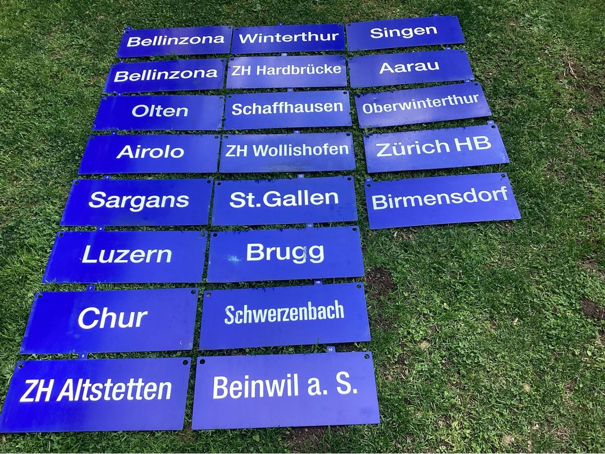 SBB/CFF/FFS Insegne: SBB/CFF/FFS Schild  21 Schilder – Usato da Minusio venduto da scotch111