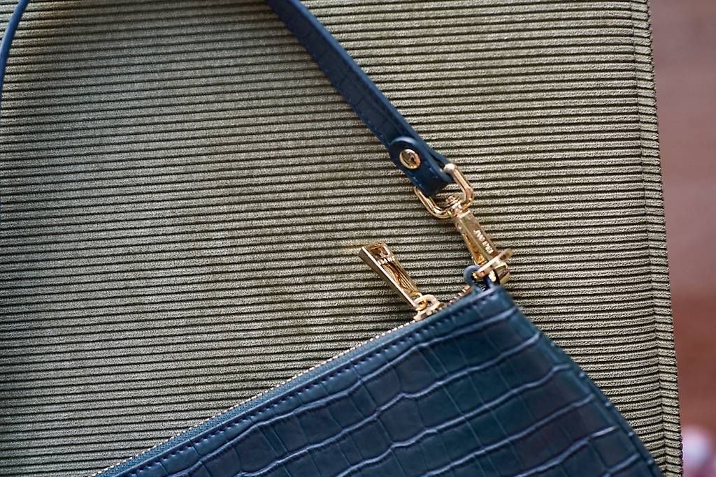 Borse da donna: JW PEI Handtasche grün – Usato da Zürich venduto da van_58nb 1
