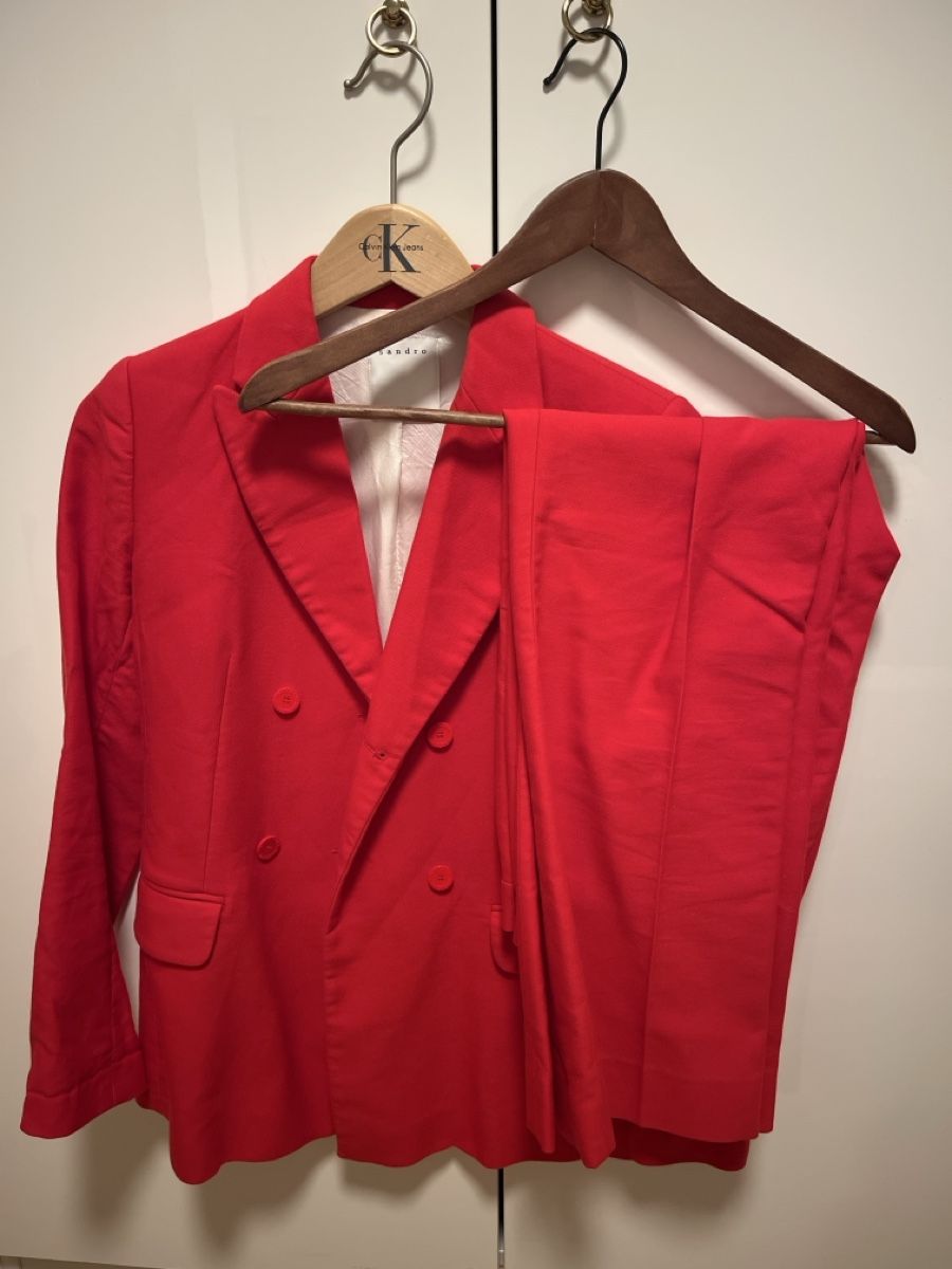 Sandro Completi & Tailleur: Sandro Anzug Grösse 34 Blazer / 36 Hose – Usato da Zürich venduto da Mme22