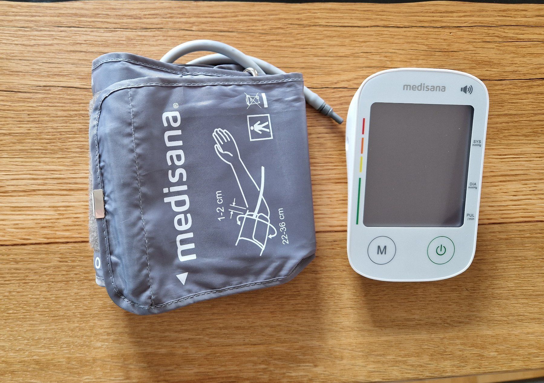 Medisana Appareils médicaux: Blutdruckmessgerät – D'occasion à Schwarzhäusern par Daspi 1