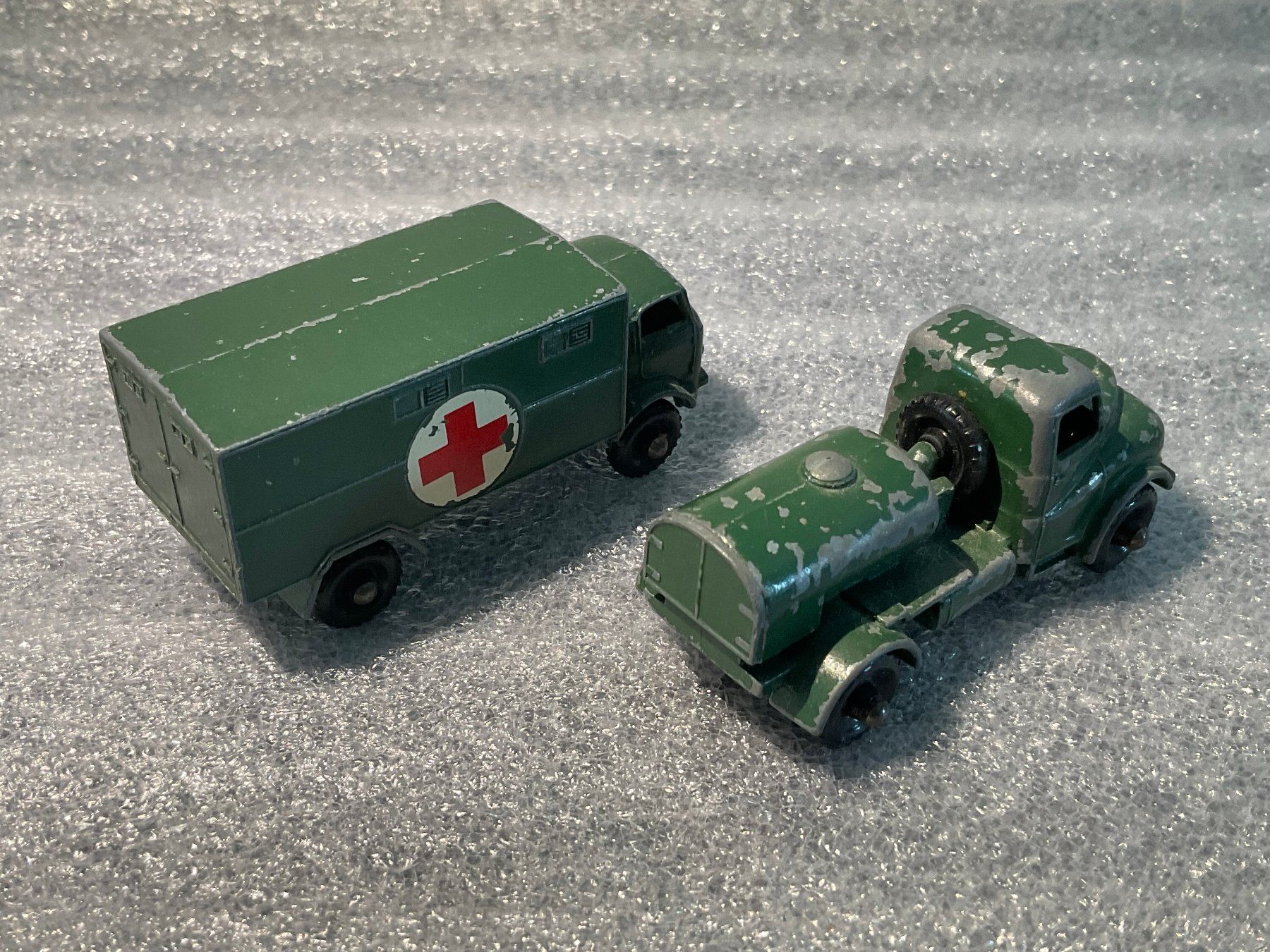Lesney Modellini d'auto: Matchbox Lesney 2 Armeefahrzeuge – Usato da Hasle b. Burgdorf venduto da Zappizepp 4