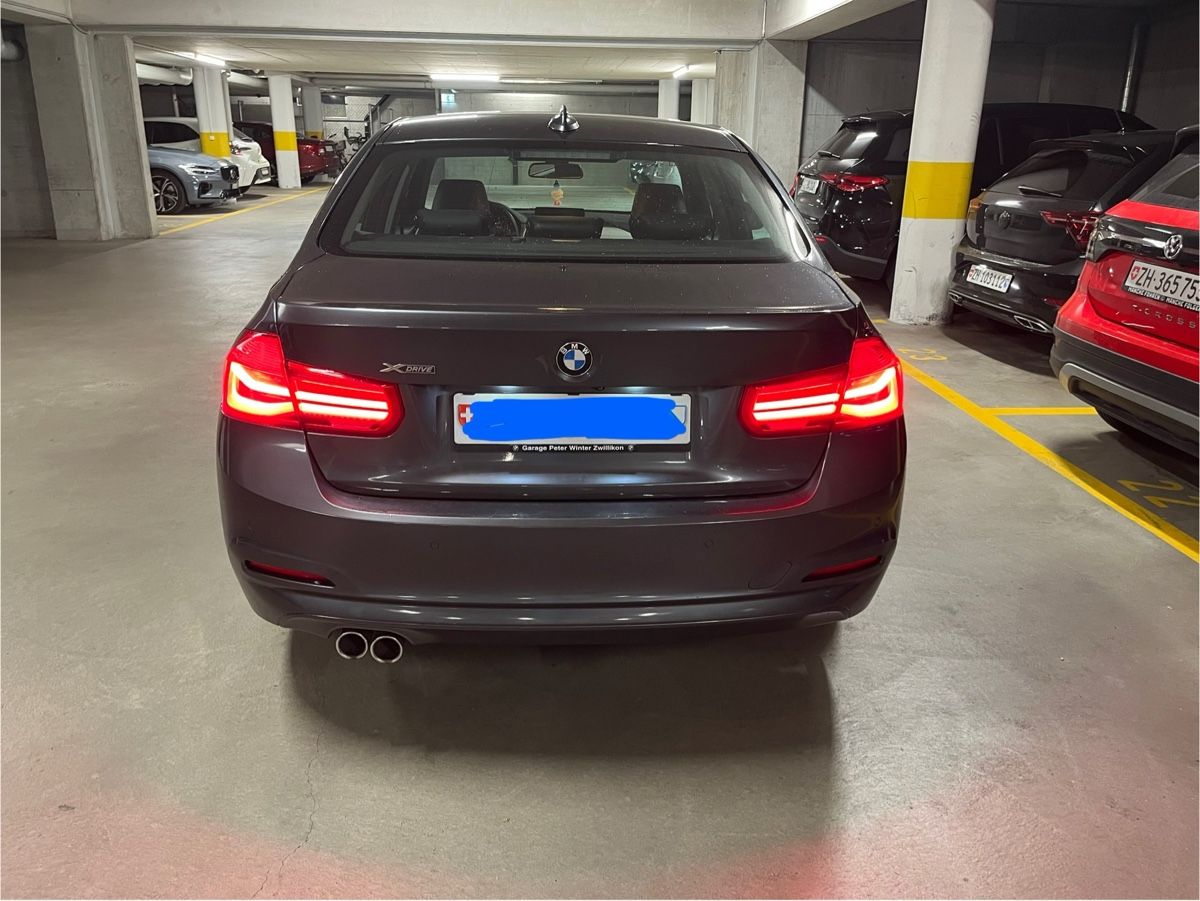 BMW Automobili: BMW 320xDrive Steptronic – Usato da Tagelswangen venduto da ardi1 2