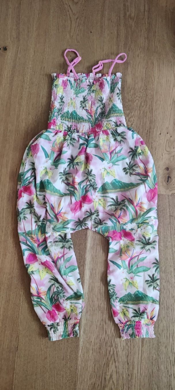 Desigual Tute: Desigual Mädchen Romper Gr128 – Usato da Ostermundigen venduto da louhdez