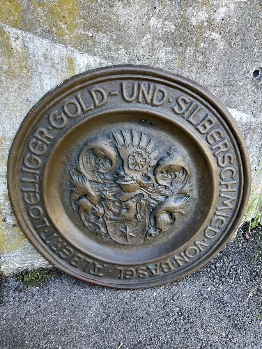 Tutti gli attrezzi: Goldschmied Silberschmied getriebenes Schild Loelliger Basel – Usato da Theilingen venduto da ovi123