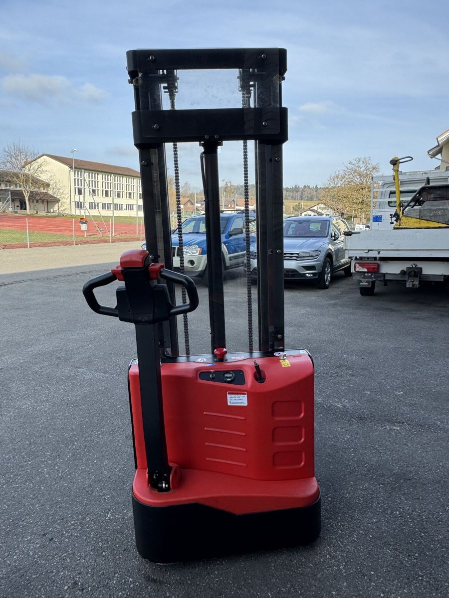 Carrelli elevatori e a forche: Elektro Hubwagen – Nuovo (secondo la descrizione) da Koppigen venduto da JakupiFahrzeughandel 1