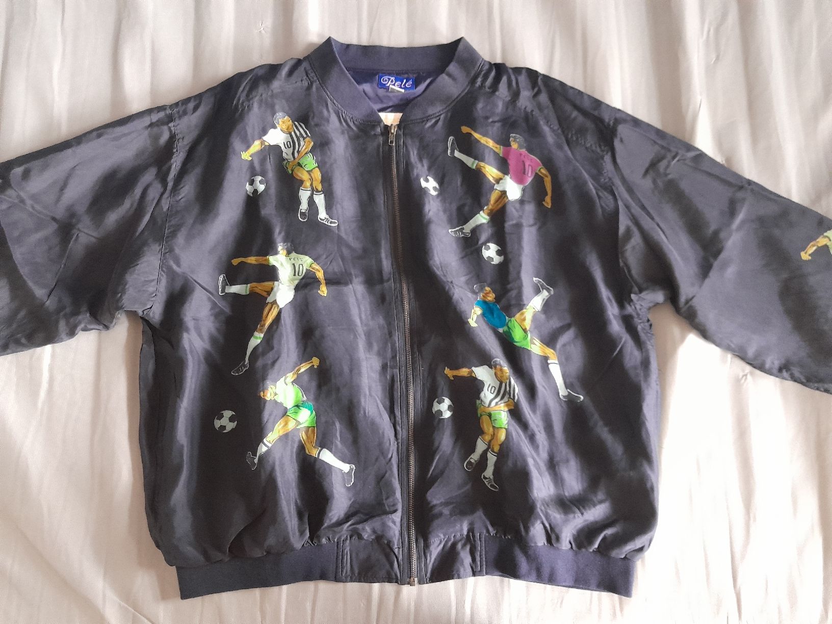 Giacche: veste Pelé XL édition limitée – Usato da Genève venduto da ang_fd8z