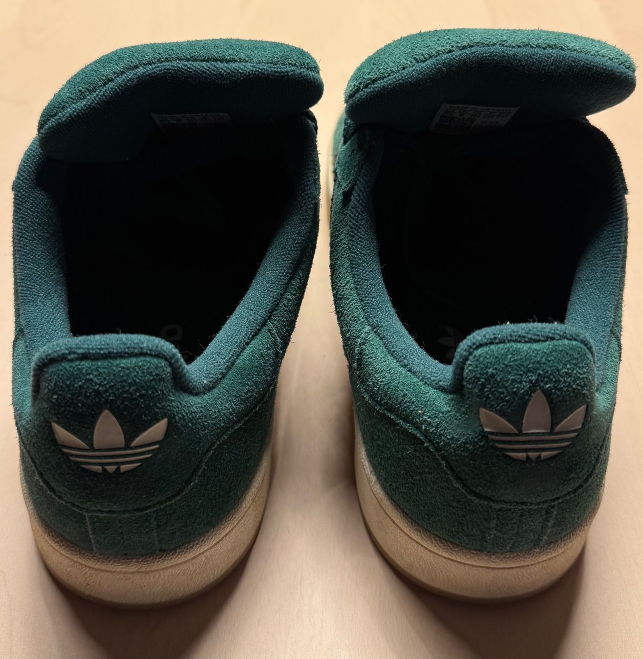 Adidas Herrenschuhe: Adidas vertes T39 – Gebraucht aus Chapelle (Glâne) von Lochinver 1