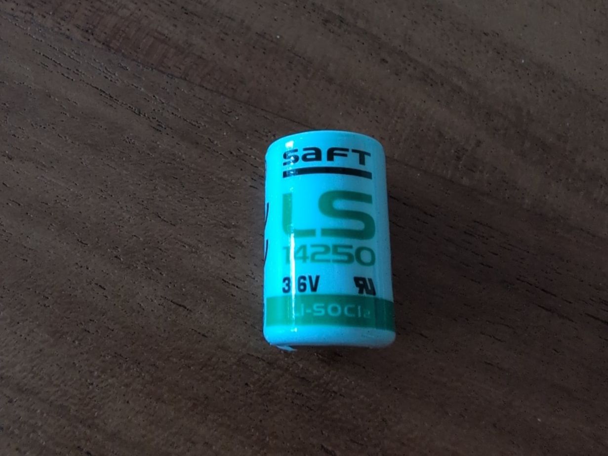 Caricatori & Batterie: Set 8 x Saft LS14250 1/2AA Lithium Batterien – Nuovo (secondo la descrizione) da Küssnacht am Rigi venduto da carousel_182 1
