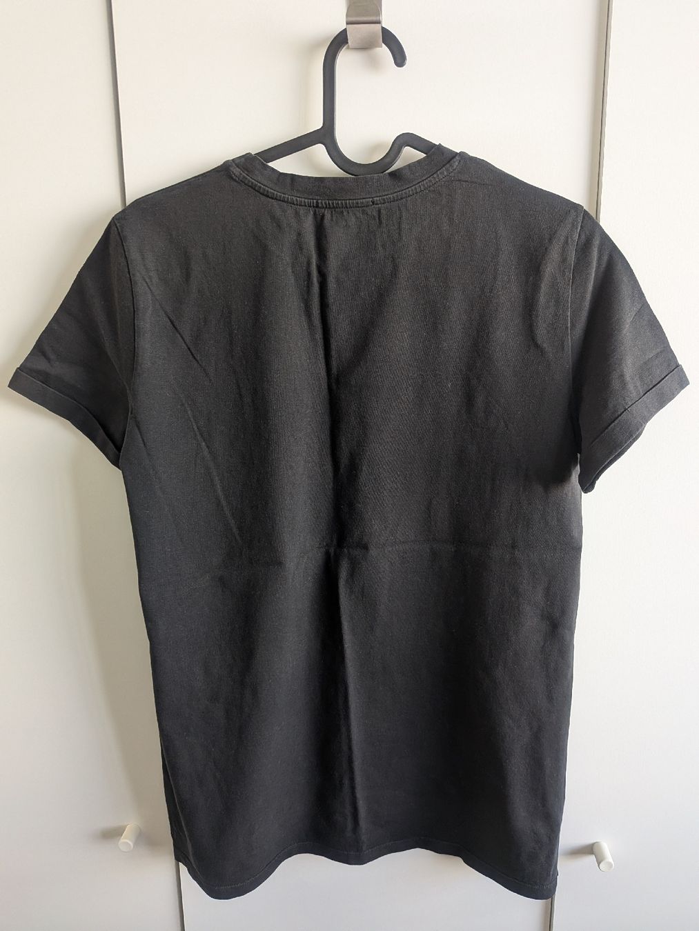 Massimo Dutti T-shirt: Massimo Dutti T-Shirt black size S – Usato da Wettingen venduto da ann_hzb5 2