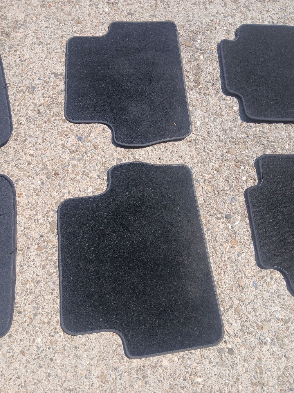 Seat Teppiche / Matten: Set tapis seat alhambra/vw Sharan  – Gebraucht aus Vauffelin von Erondez 3