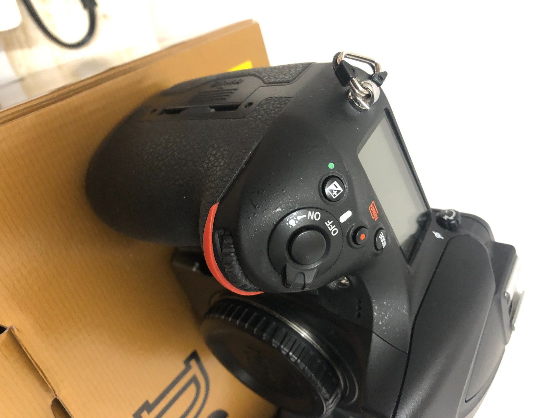 Nikon Fotocamera: Nikon D810 – Usato da Lausanne venduto da La_Grocante 1