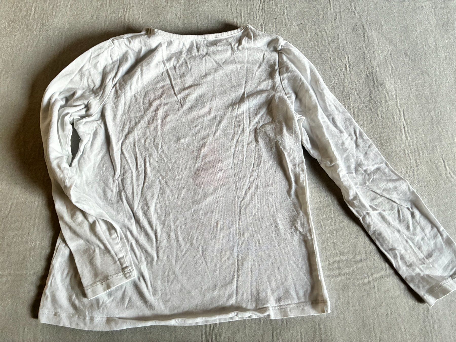 C&A Blusen, T-Shirts & Tops: Mädchen T-shirt Gr.140 C&A – Gebraucht aus Malleray von ste_rx2t 2
