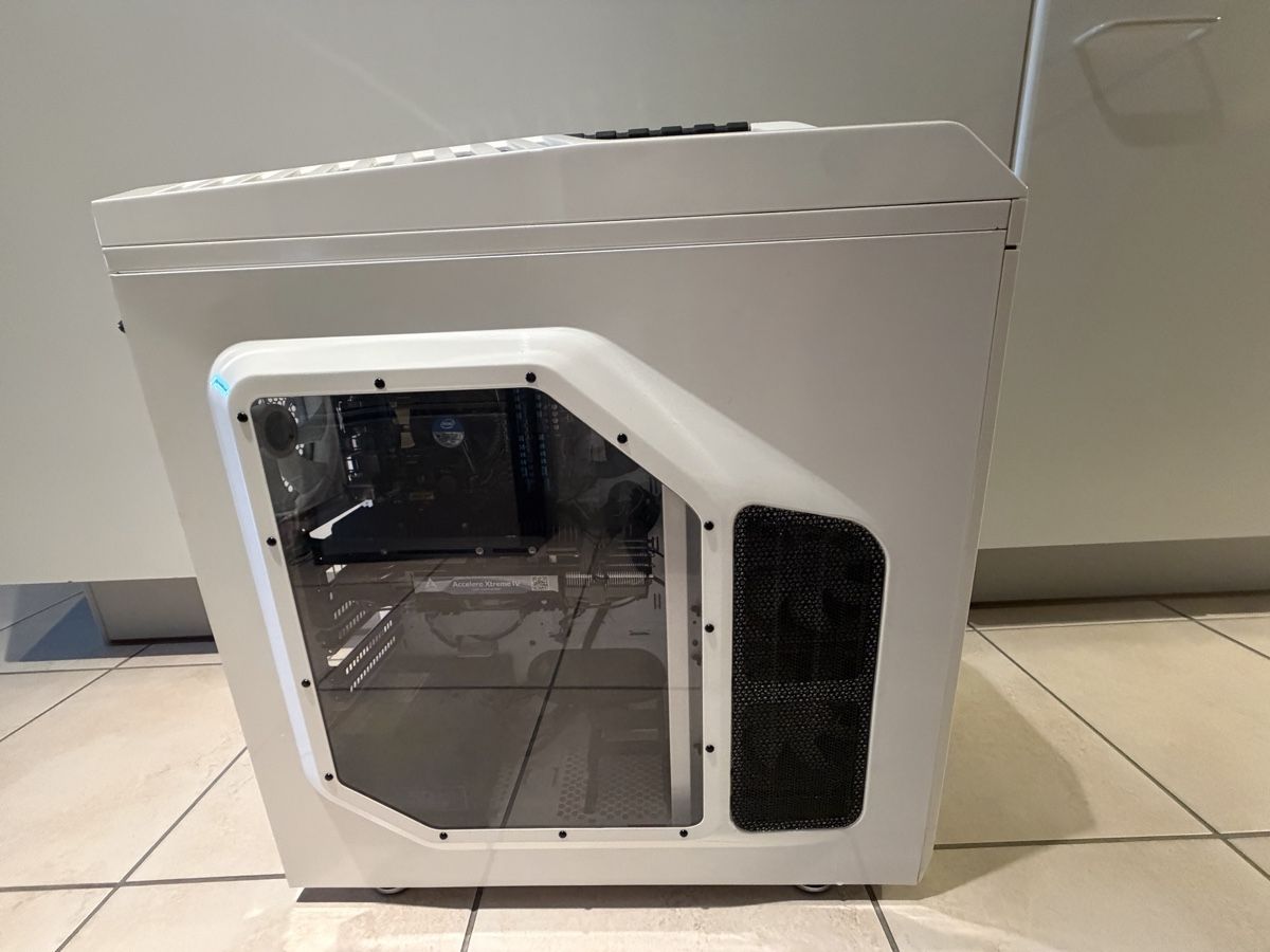 PC: Ancien pc gaming à vendre  – Usato da Savigny venduto da Alt_h7v9