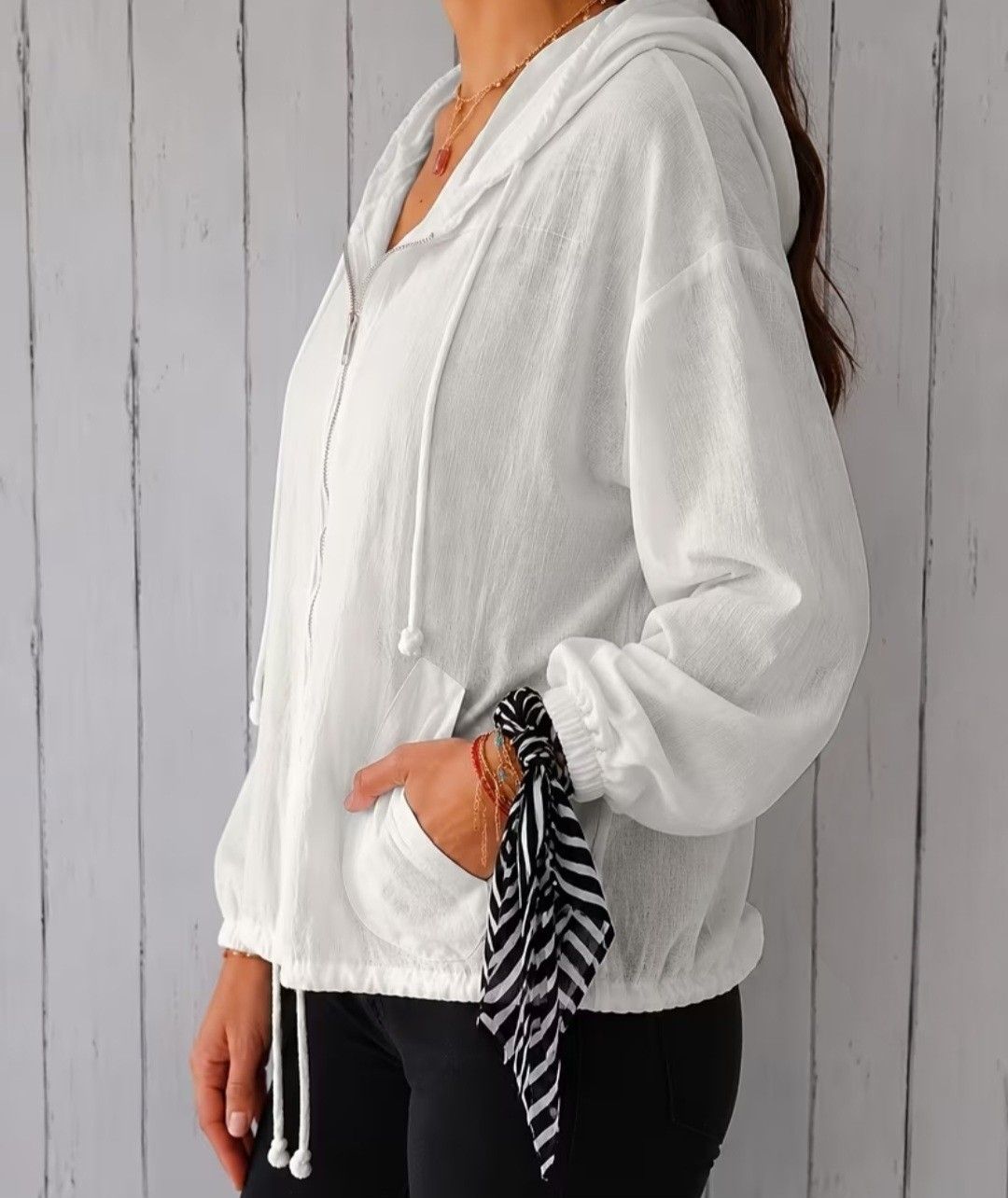Giacche: Damen Jacke mit Kapuze – Nuovo e nell'imballaggio originale da Neuenegg venduto da Webopet 1