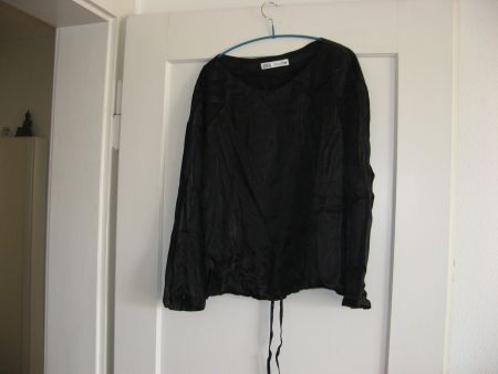Bluse Zara Gr. L schwarz