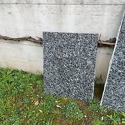 Pietre & tegole: Plaques en granit – Usato da clarens venduto da ale_6bsd 2