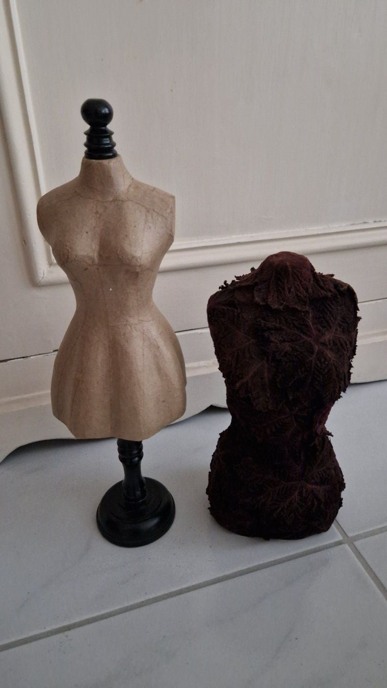 Ladenausstattungen & Messebau: Schneiderbüste Deko Torso – Gebraucht aus Rütihof von Teddy1985