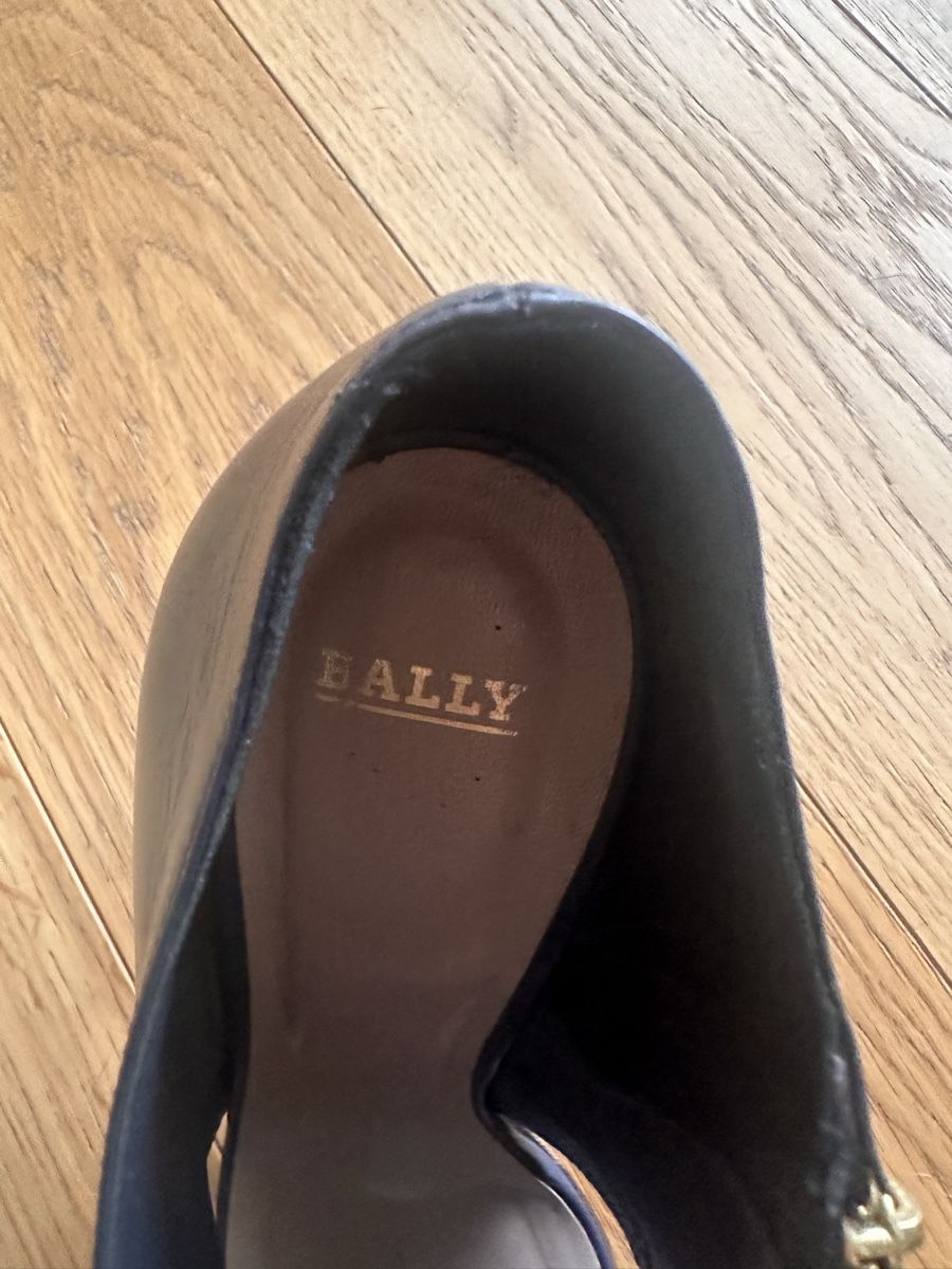Bally Damenschuhe: Bally Schuhe 1x getragen navy 38 – Gebraucht aus Pfaffhausen von Klaras_second_hand 4