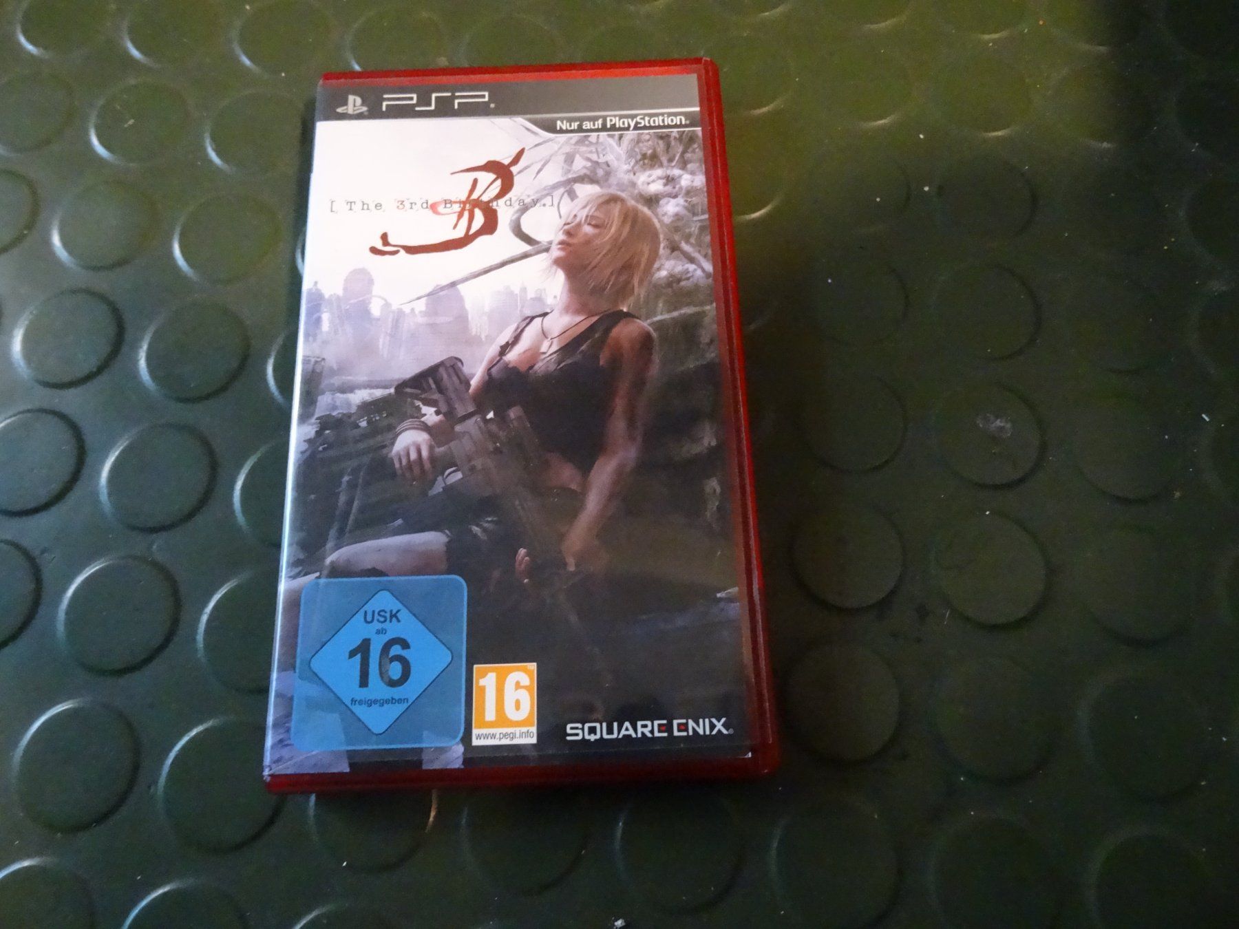 Sony Giochi: PSP The 3rd Birthday – Usato da Olten venduto da Disc-Ausverkauf