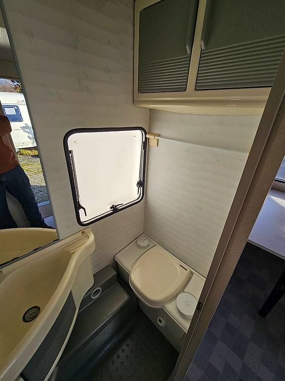 Mobilhome: A vendre Burstner 460 Holiday – Usato da Belmont-Yverdon venduto da FloridaJeep 6