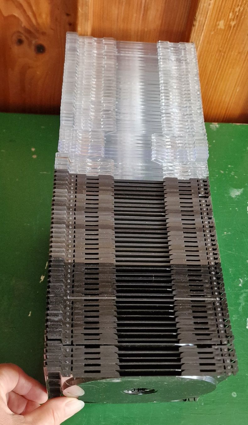 CD: 80 CD Inline Hüllen für normale EinerCD – Usato da Uitikon Waldegg venduto da Smeragol 1