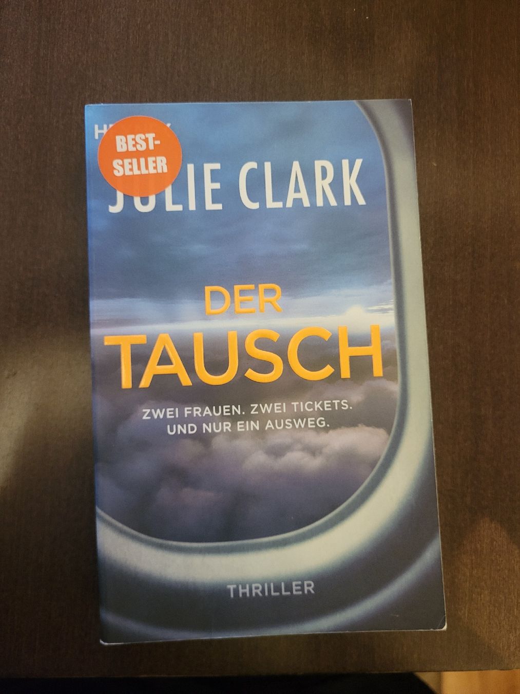 Bücher: Julie Clark – Gebraucht aus Schüpbach von Mik_dv55