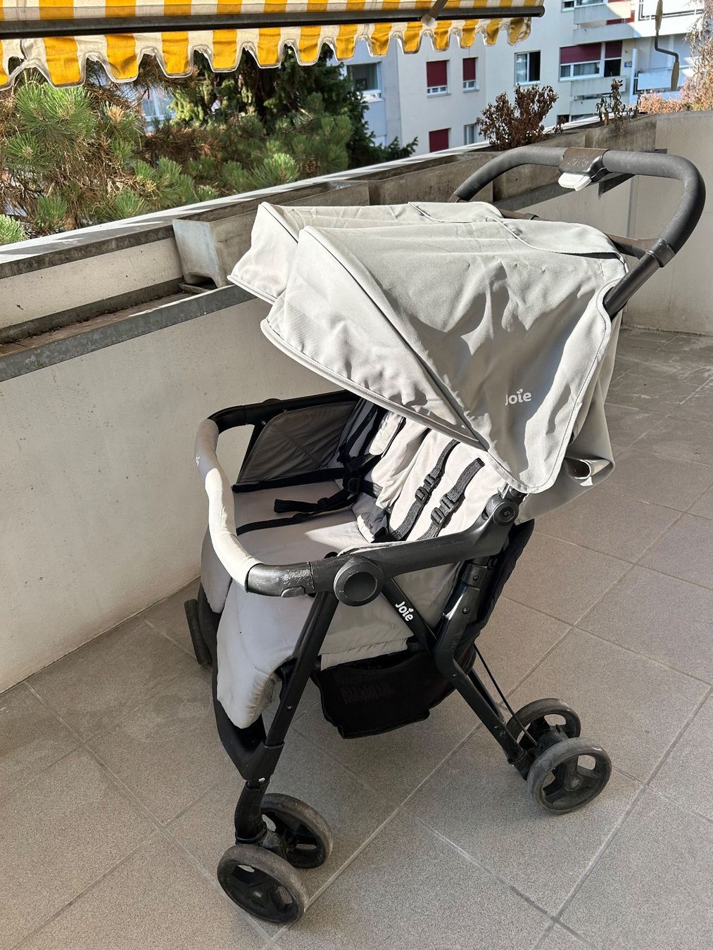 Joie Kinderwagen: Joie Geschwisterwagen – Gebraucht aus Bern von ipds 8