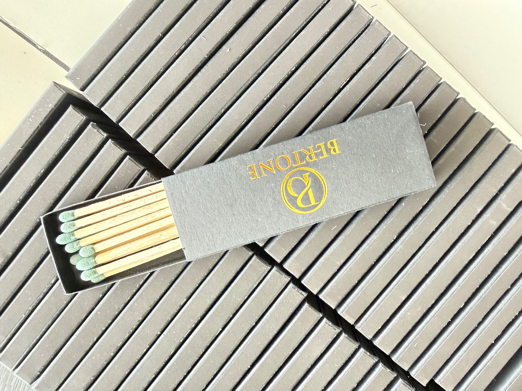 Briquets: Lange Zündhölzer Bertone 50Pack in einer Packung – Neuf avec emballage d'origine à Zollikofen par Level_911