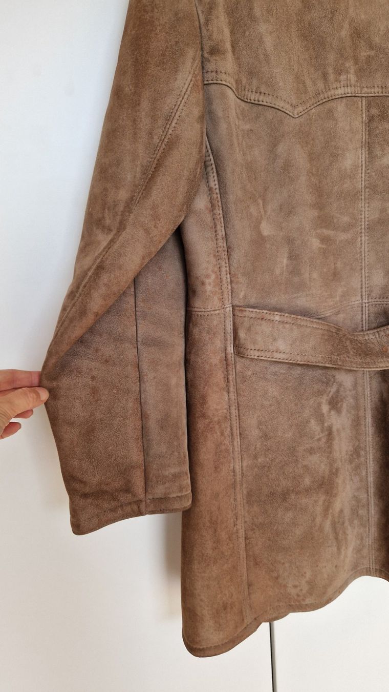 Cappotti: Unisex Wildledermantel mit Lammfell-Innenfutter – Usato da Horgen venduto da madlaina12 7