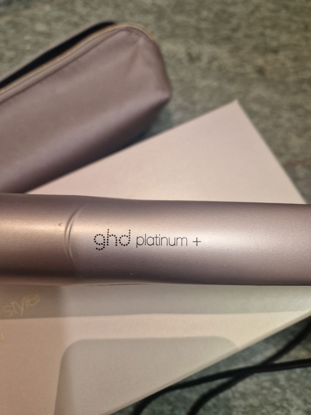 GHD Piastre & Arricciacapelli: GHD Platinum + Glätteisen – Usato da Glattfelden venduto da Ivana5288 1
