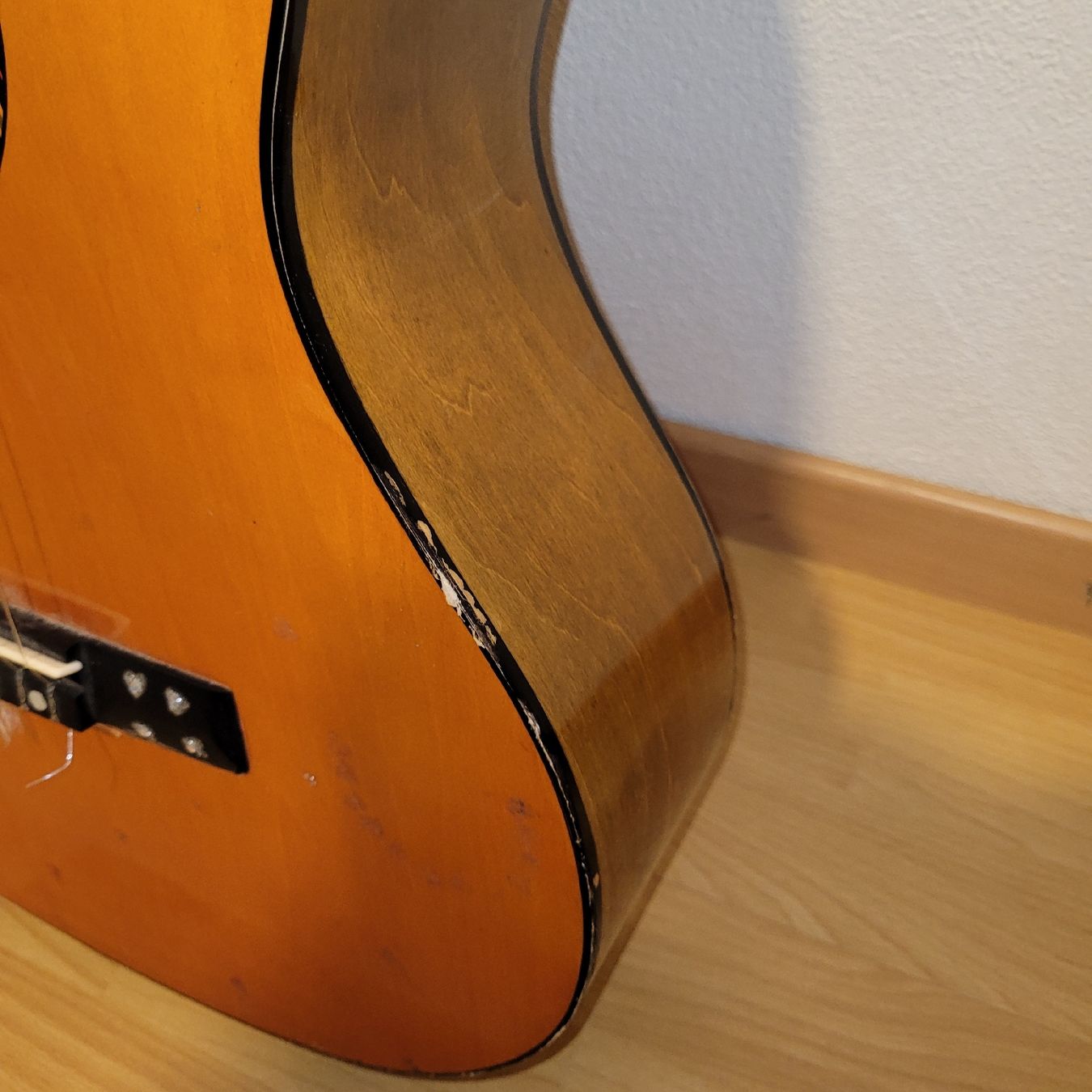 Strumenti musicali: gitarre instrument – Usato da Reichenburg venduto da AK307 3