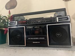 Ghettoblaster Sanyo  Radio Kassettengerät Stereoanlage