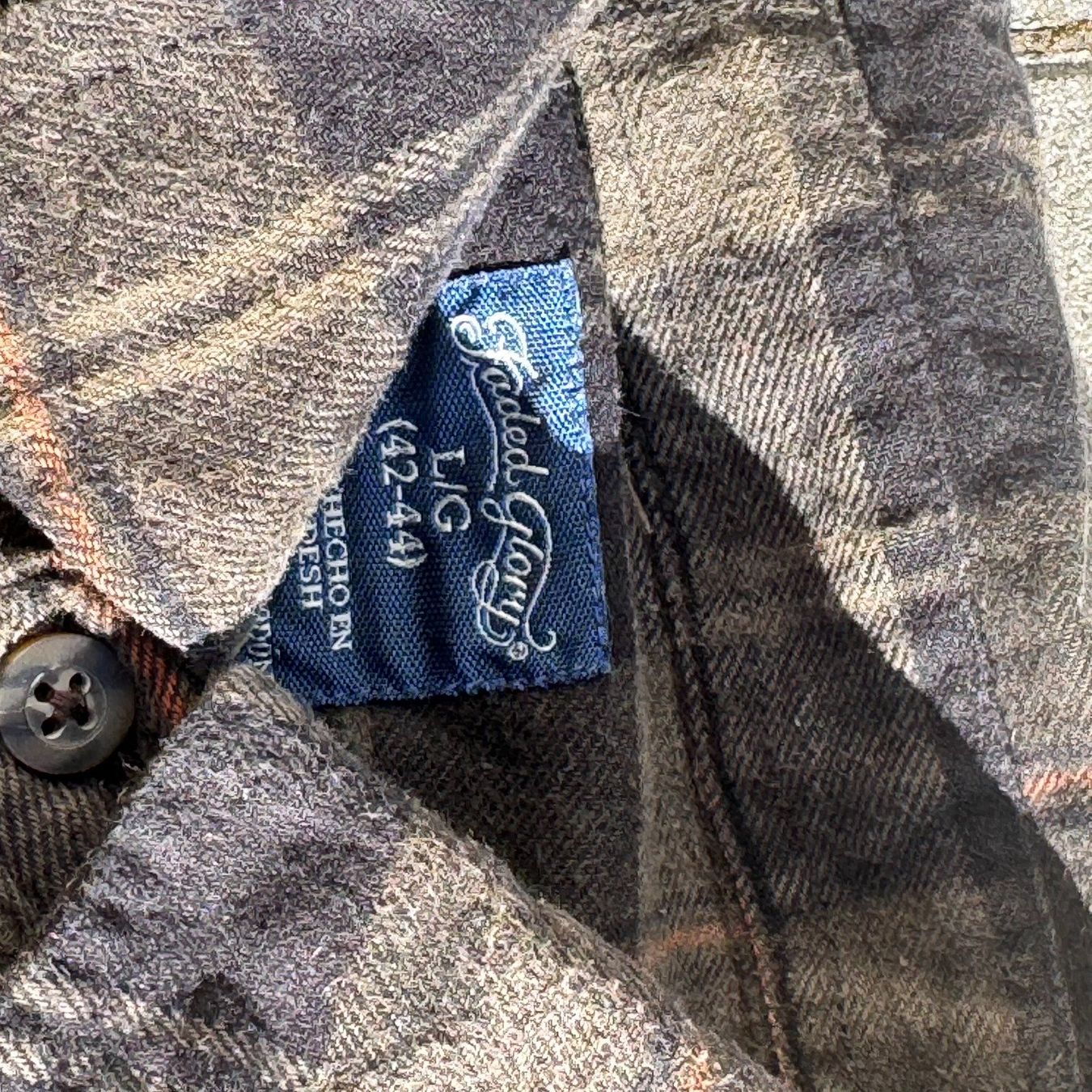 Hemden: Yankees custom made brown shirt – Gebraucht aus St. Gallen von sourced_limited 3