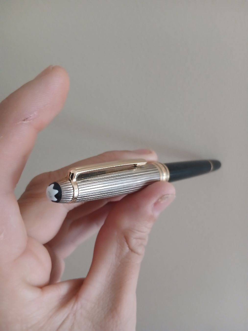 Montblanc Stylos & Marker: Beau stylo Montblanc  – D'occasion à Genève par Mamaison2026 1