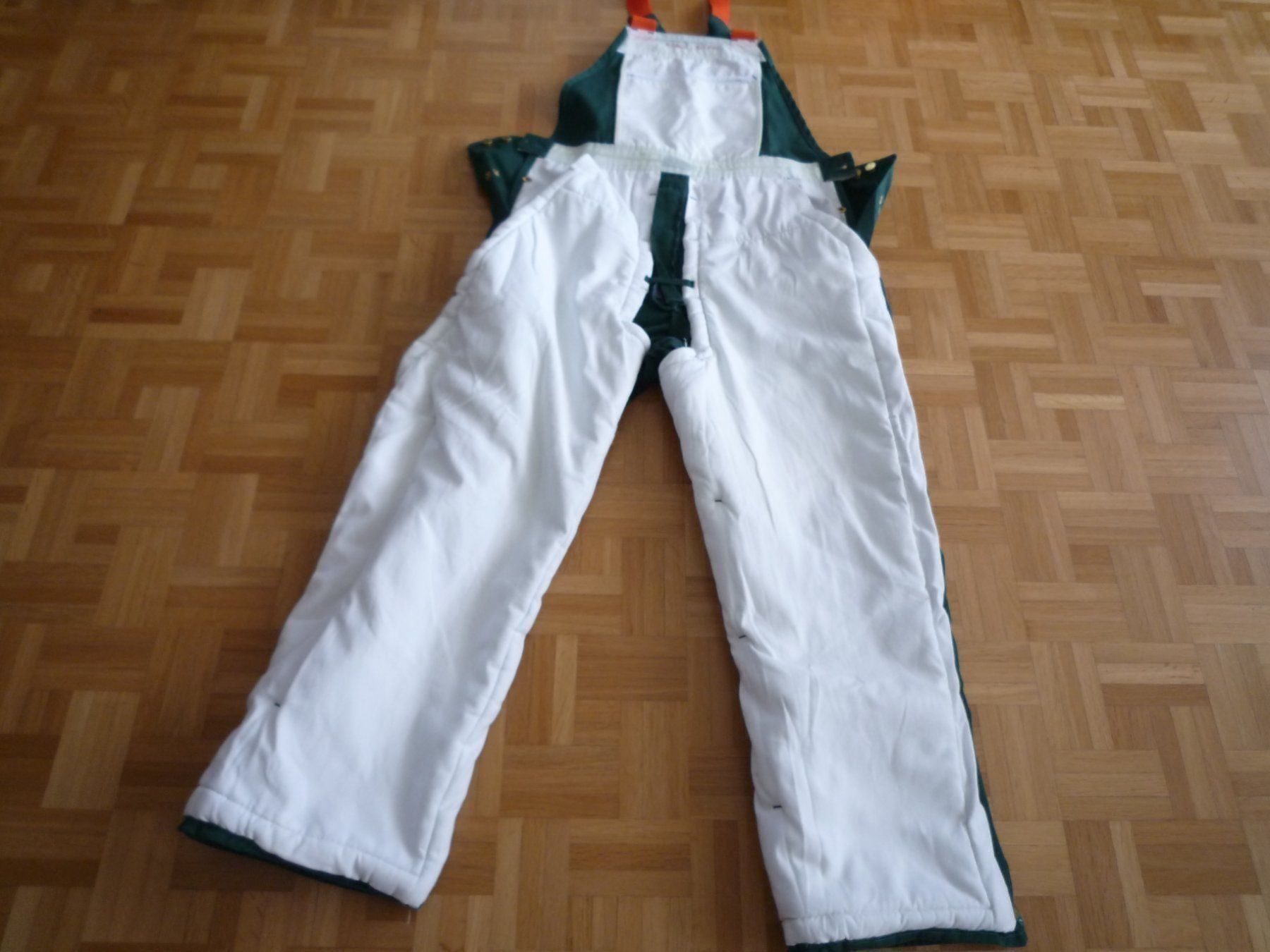 Pantaloni: "Kanses Strong" Waldarbeiterlatzhose – Usato da Rafz venduto da Sonnenblume305 2