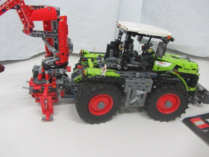 Lego Baukästen: Lego Technik 42054 " CLAAS XERION 5000 TRAC VC " – Gebraucht aus Kreuzlingen von Han-Solo-68 4