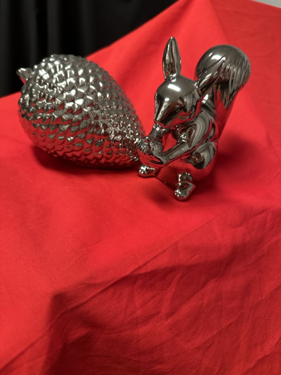 Statuette: Deko Eichhörnchen mit Eichel, Silber, Herbstdeko, Neu! – Nuovo e nell'imballaggio originale da Rütihof venduto da dhub_1989