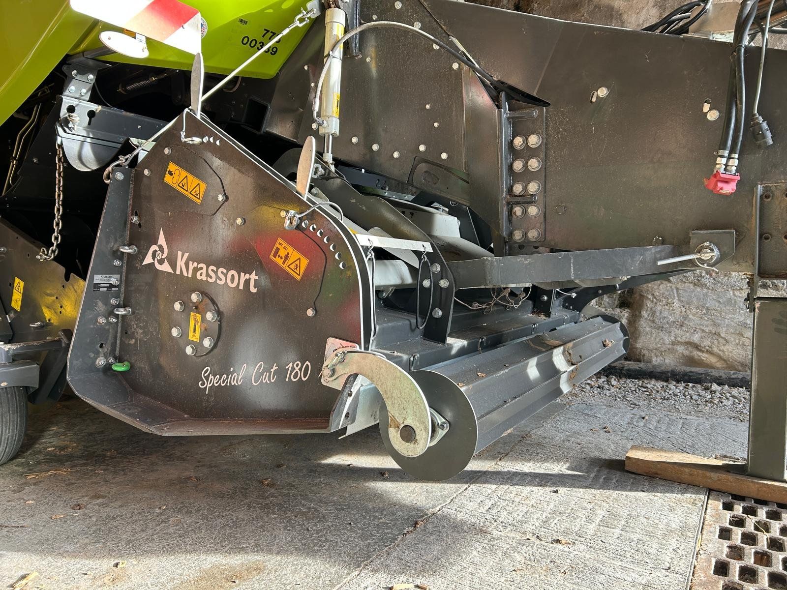 Häcksler: Krassort Vorbauhäcksler Specialcut 180 – Gebraucht aus Rüeggisberg von rapidu