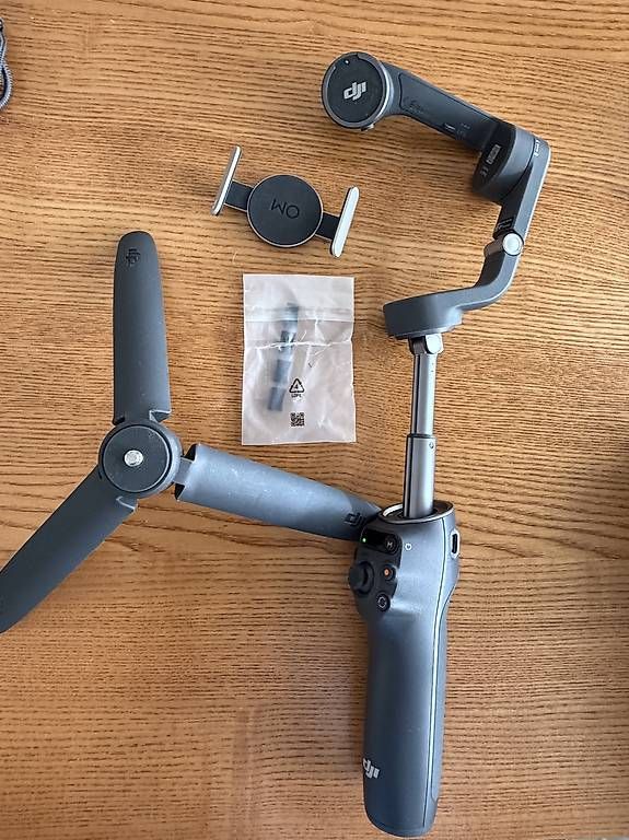 Treppiedi & Teste: DJI Osmo Mobile 6 – Usato da Niederwangen BE venduto da brueegse 1