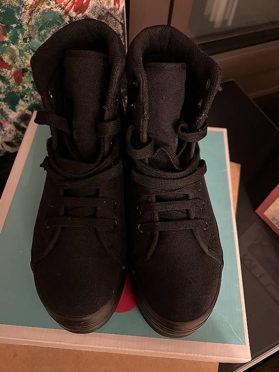 Scarpe da donna: Sneakers Jeffrey Campbell – Usato da Luzern venduto da mic_99vf 3