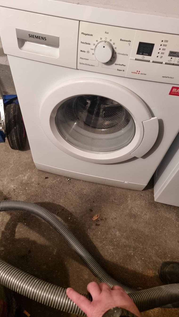 Siemens Lavatrici: Waschmaschine – Usato da Wettingen venduto da do89