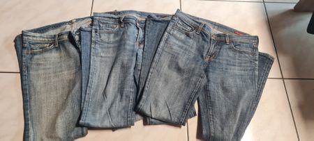 Jeans Damen 3Stk. Jeanshosen blau Grösse 28 guter 