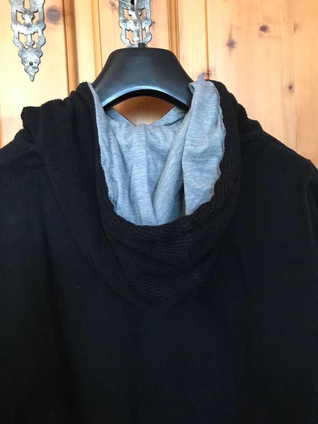 Pulls & Sweat-shirts: Herren Kapuzenpulli / Hoodie / Pullover Schwarz - Grösse S – D'occasion à Buchs AG par fischli610 4