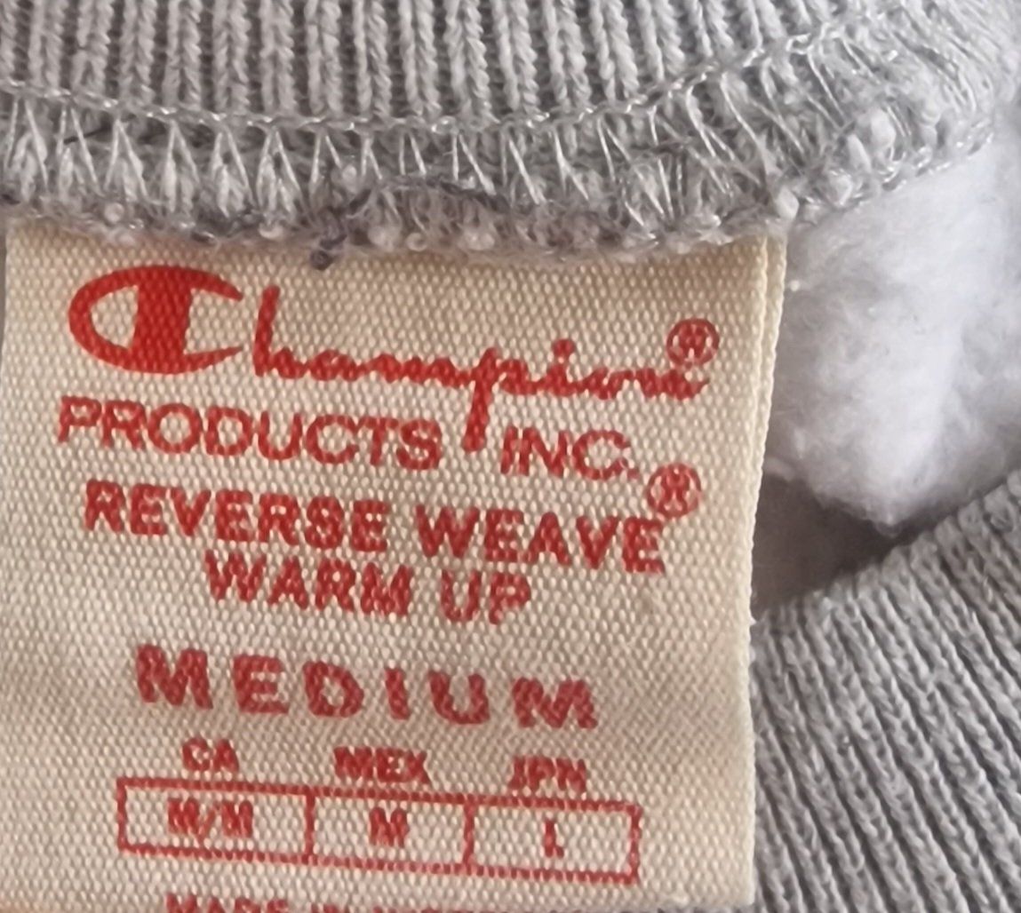 Pullover & Sweatshirts: Champion Reverse Weave Pullover, Grau, Gr. M - Top Zustand! – Gebraucht aus Wald ZH von Cjp 3