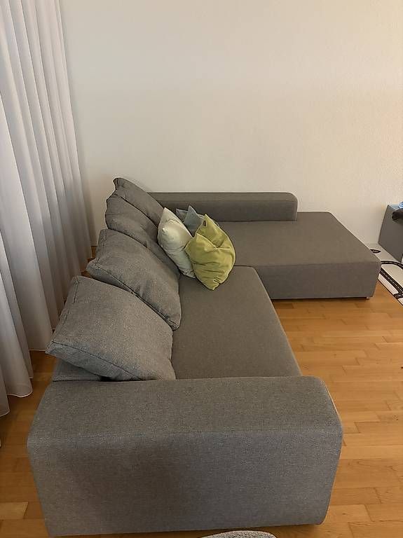 Divani: Gepflegtes graues Ecksofa – Usato da Winterthur venduto da Ineda 2