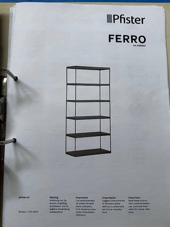 Pfister Scaffali: Design Regale Gestell Pfister, edel, massiv – Usato da Davos Dorf venduto da chrPrivate