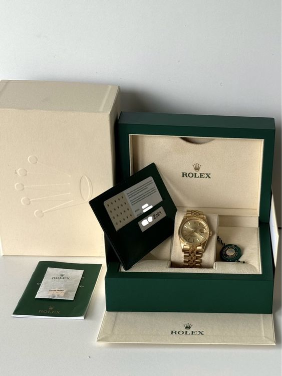 Rolex Orologi: Rolex Datejust 2024 Full Gold mit Garantie+beleg , Full set – Nuovo e nell'imballaggio originale da Schaffhausen venduto da kim-kardashian 9