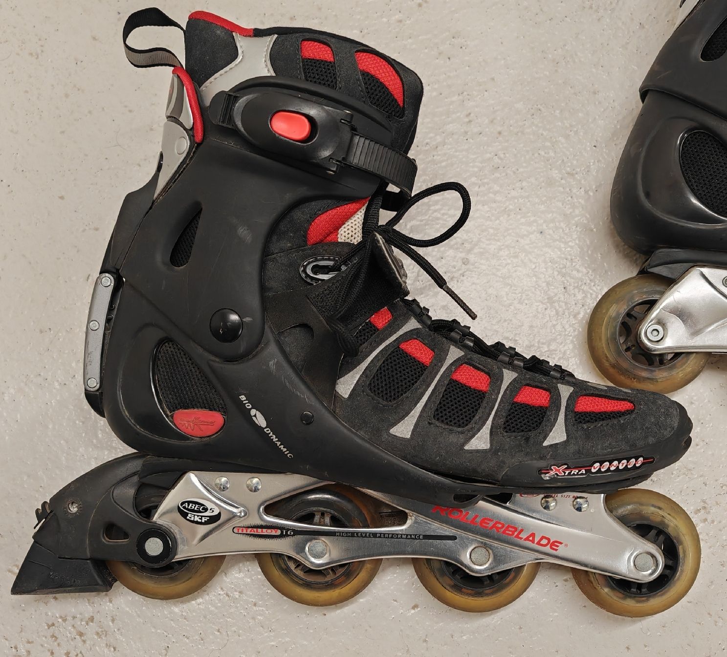 Inline-Skating & Rollschuhe: Rollerblade Inlineskates Gr. 46 + Zubehör Set – Gebraucht aus Rheinsulz von Dred 2